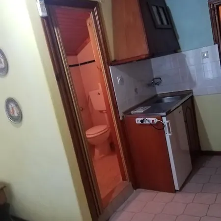 Guesthouse Erato 2 Гостевой дом *