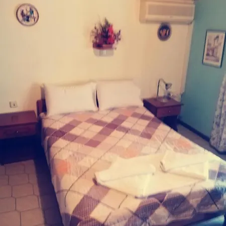 Гостевой дом Guesthouse Erato 2 *